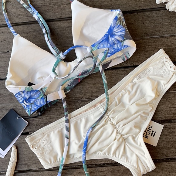 🌴🔆BILLABONG-HURLEY ADJUSTABLE CHEEKY BIKINI SET🔆🌴 - Picture 13 of 16